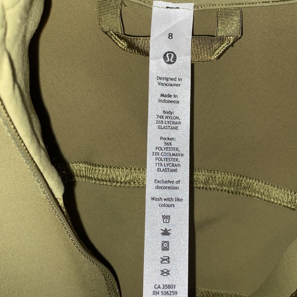 NEW LULULEMON InStill Jacket - Picture 3 of 9